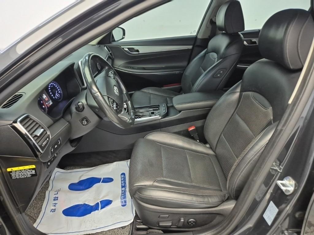 HYUNDAI Grandeur 2017 Negro - Importación desde Corea - HF Imports Iquique - Foto 13