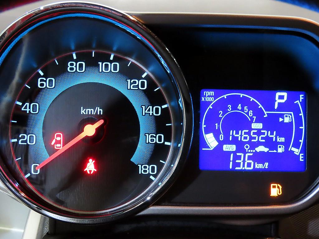 Chevrolet Spark - Vista 11