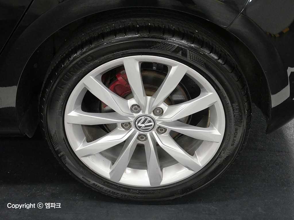Volkswagen Golf 2013 Negro - Importación desde Corea - HF Imports Iquique - Foto 20