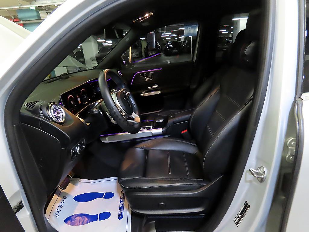 Mercedes Benz GLB Class - Vista 8