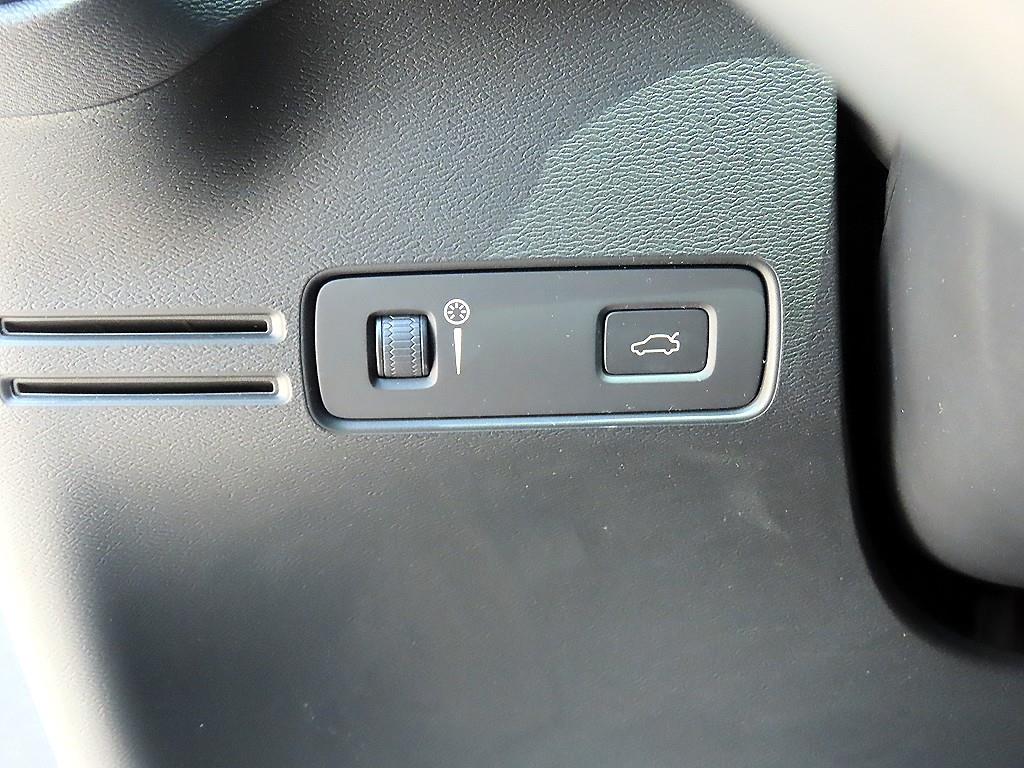 Volvo XC40 2019 Blanco - Importación desde Corea - HF Imports Iquique - Foto 14