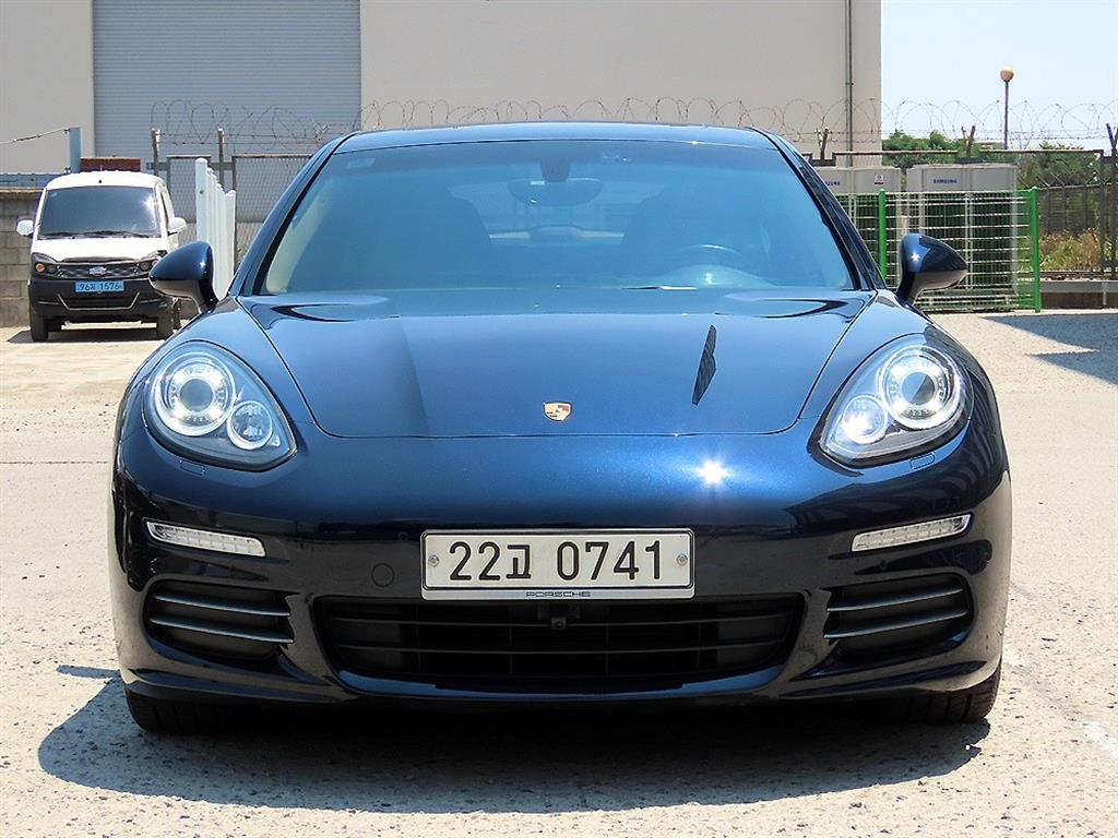 Porsche Panamera 2016 Azul - Importación desde Corea - HF Imports Iquique - Foto 1