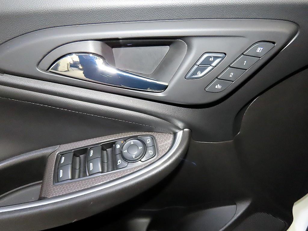 Chevrolet Malibu 2016 Blanco - Importación desde Corea - HF Imports Iquique - Foto 15