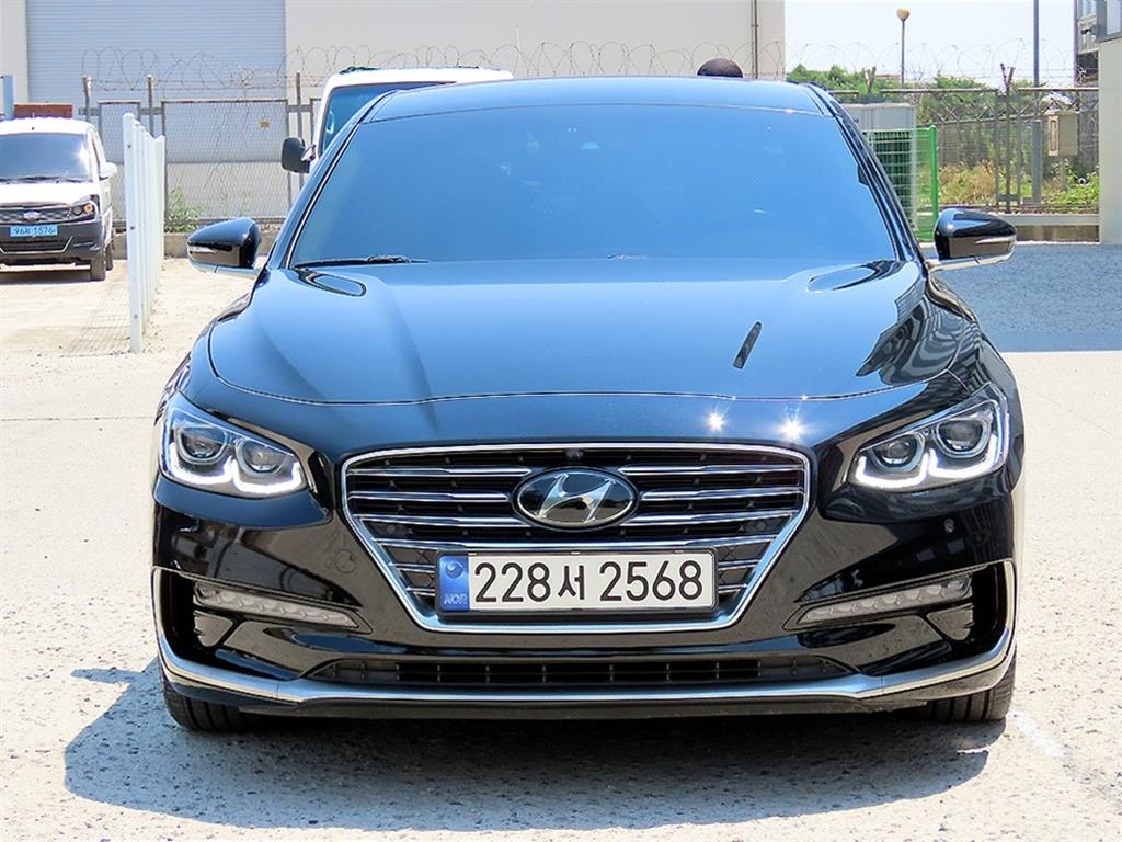 HYUNDAI Grandeur 2018 Negro - Importación desde Corea - HF Imports Iquique - Foto 1