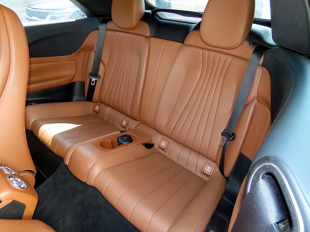Mercedes Benz E class - Vista 9