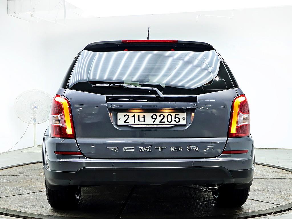 Ssangyong Rexton - Vista 3