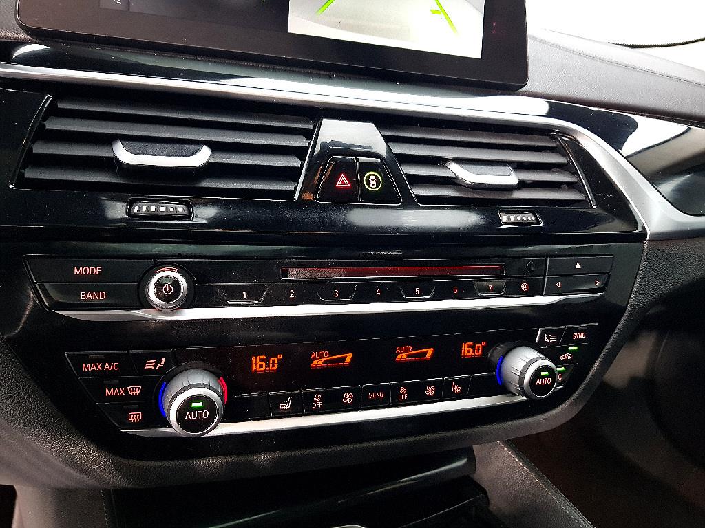 BMW 5 Series 2018 Blanco - Importación desde Corea - HF Imports Iquique - Foto 13