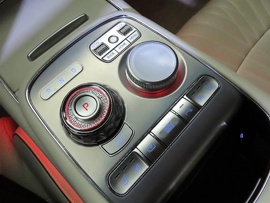 Genesis G90 2023 Negro - Importación desde Corea - HF Imports Iquique - Foto 14