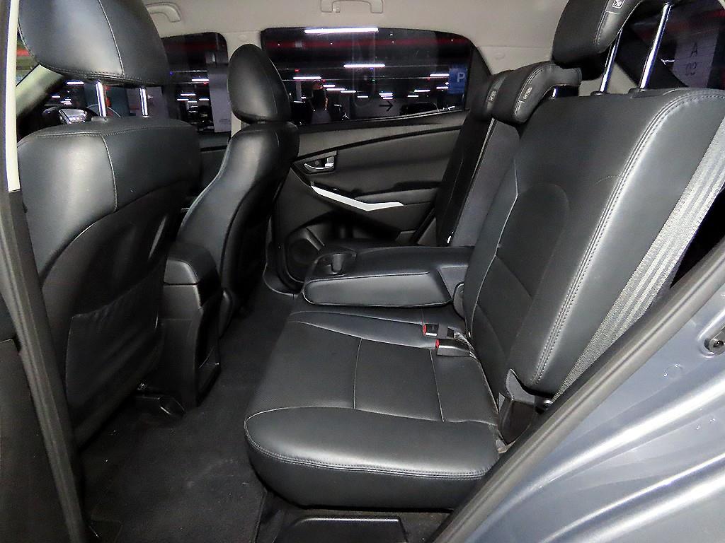 Ssangyong Korando - Vista 9