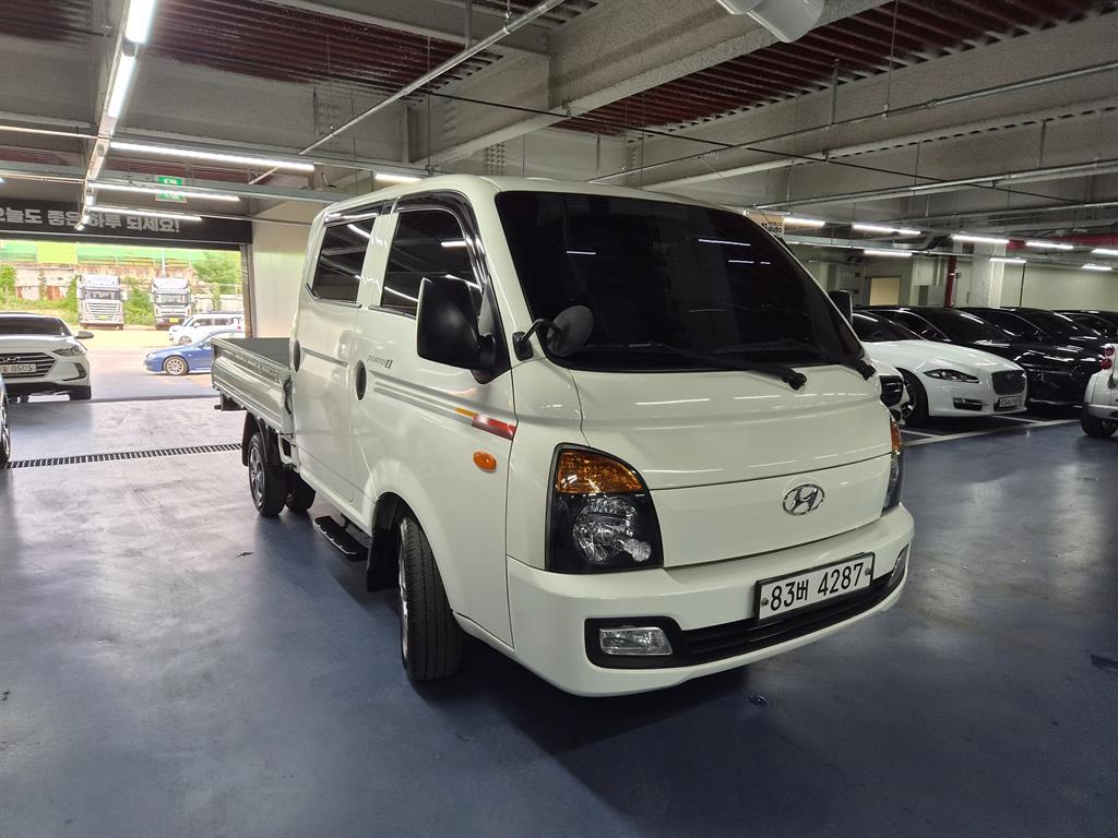 Small Truck Cargo (small) - Vista 3