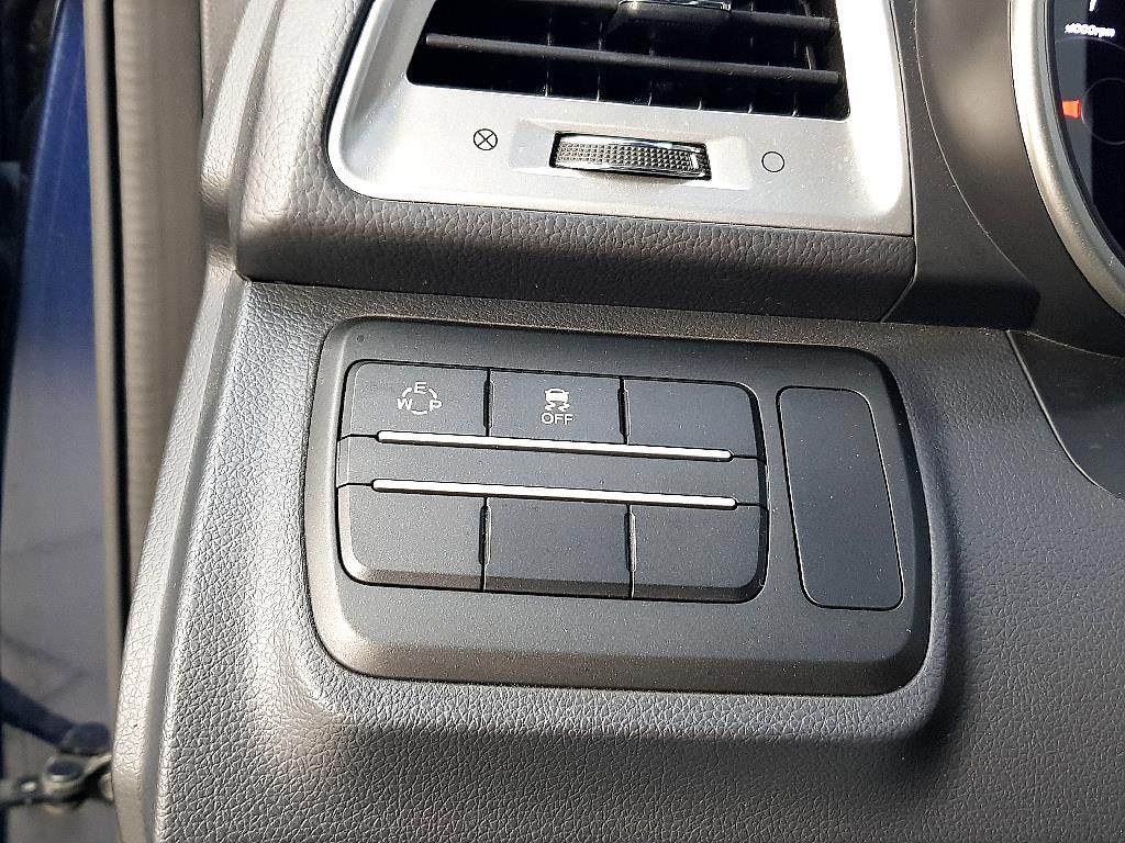 Ssangyong Tivoli 2015 Azul - Importación desde Corea - HF Imports Iquique - Foto 14