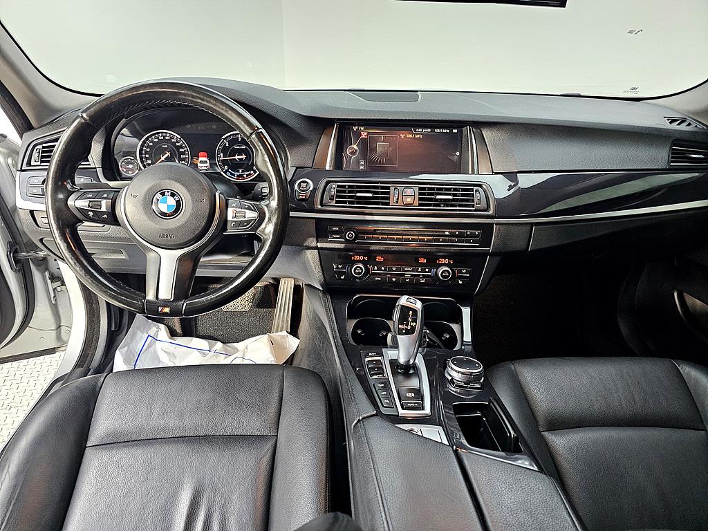 BMW 5 Series - Vista 7