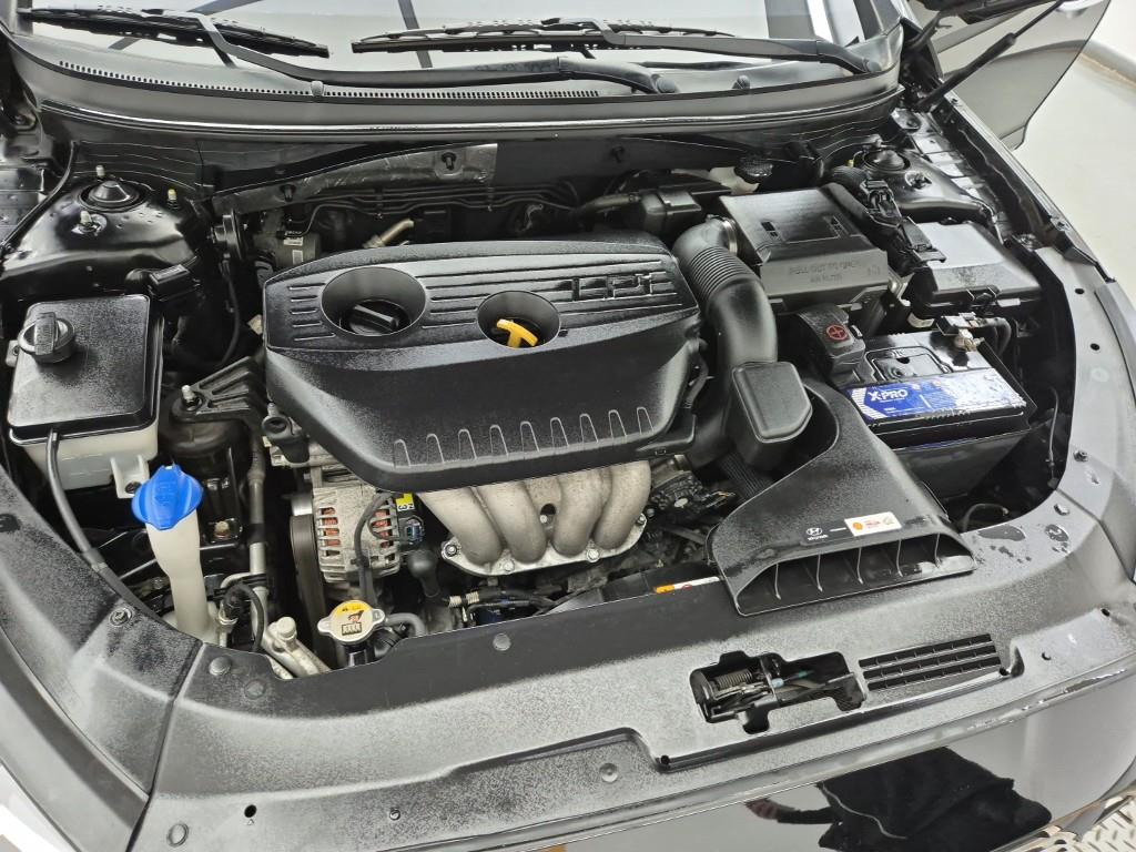 HYUNDAI Sonata - Vista 8