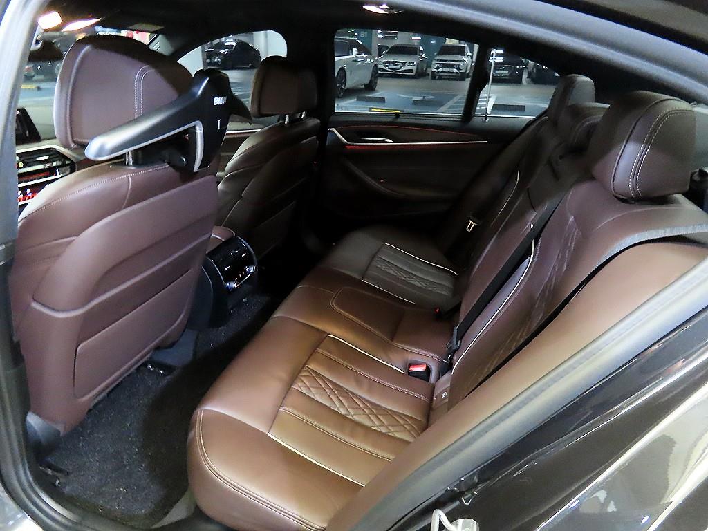 BMW 5 Series - Vista 9