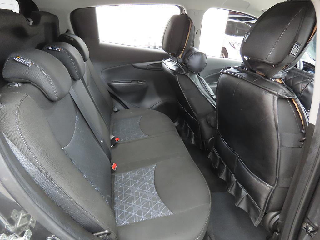 Chevrolet Spark - Vista 10
