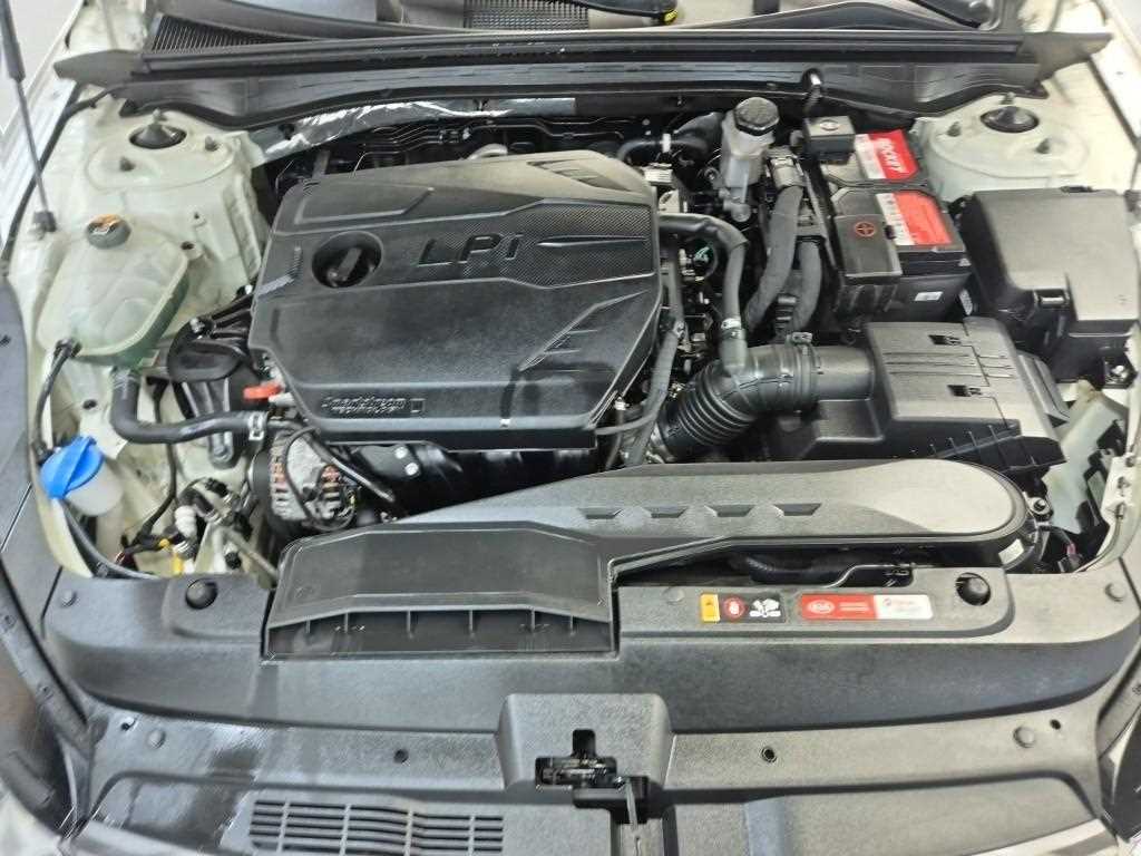 KIA K5 - Vista 7