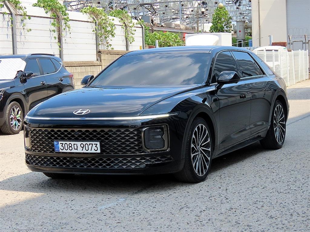 HYUNDAI Grandeur - Vista 2