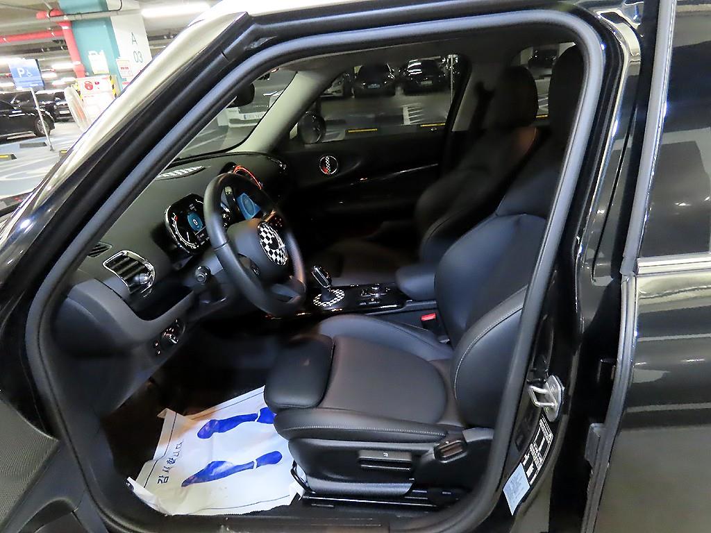 Mini Clubman - Vista 8