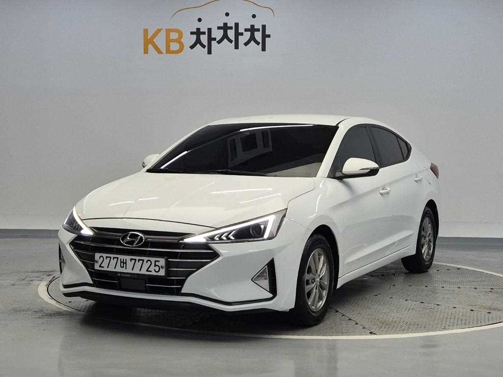 HYUNDAI Avante 2019 Blanco - Importación desde Corea - HF Imports Iquique - Foto 1