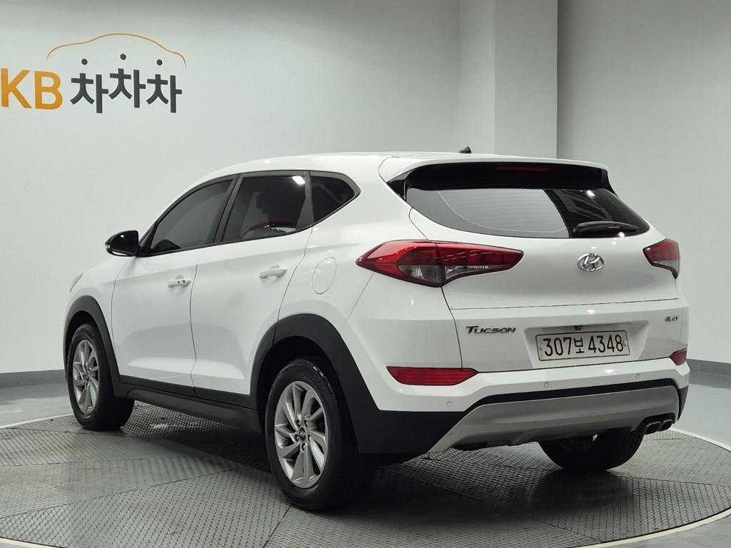 HYUNDAI Tucson - Vista 2