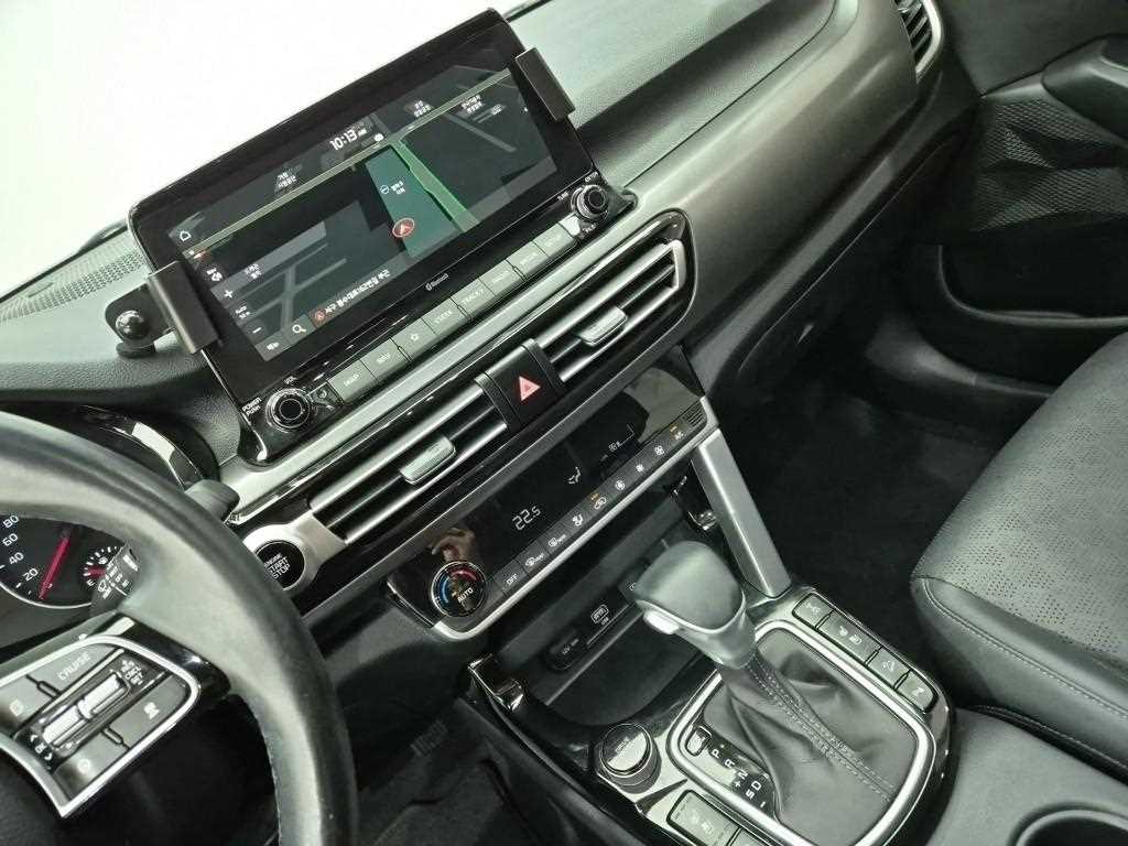 KIA Seltos - Vista 12