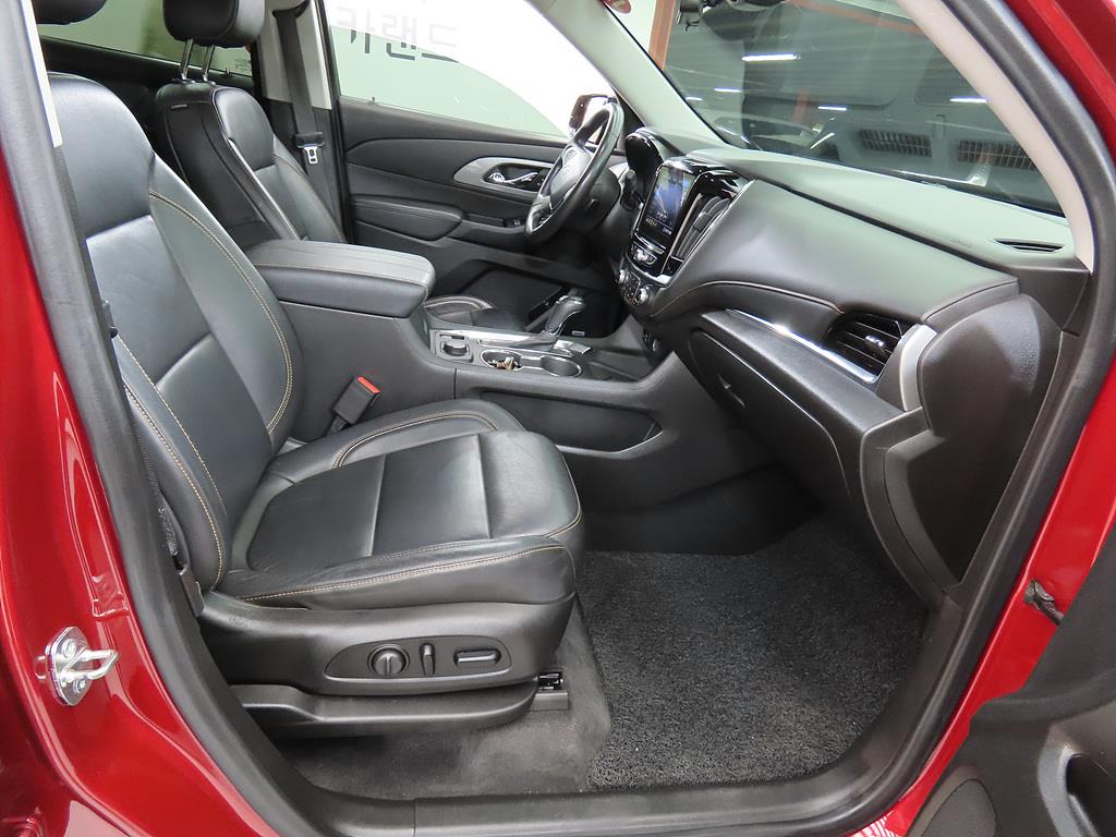 Chevrolet Travers - Vista 8