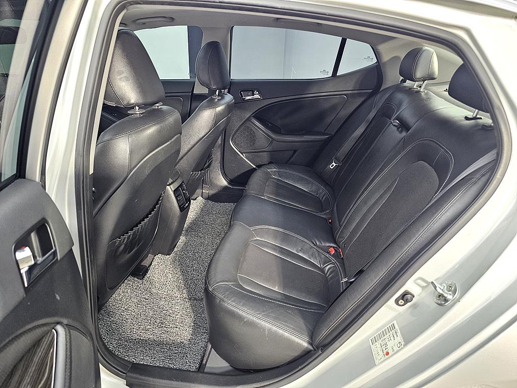 KIA K5 - Vista 11