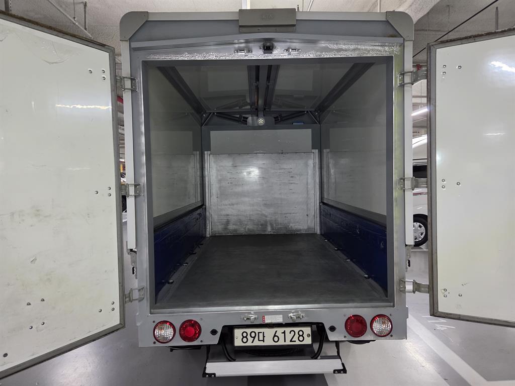 Small Truck Top_Wingbody - Vista 11