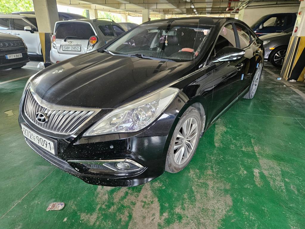HYUNDAI Grandeur 2016 Negro - Importación desde Corea - HF Imports Iquique - Foto 1