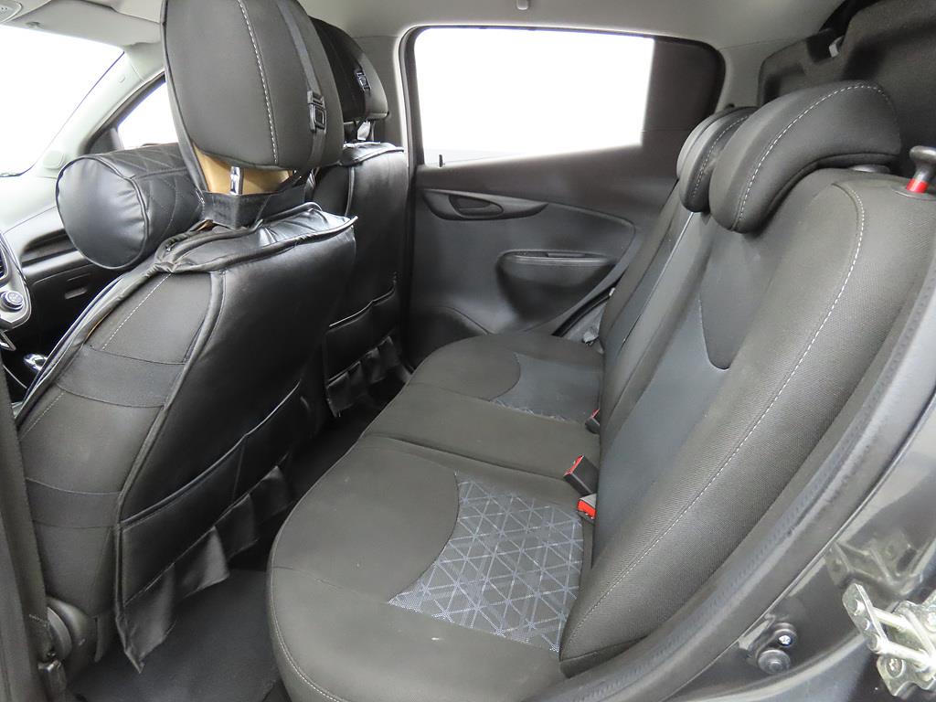 Chevrolet Spark - Vista 9