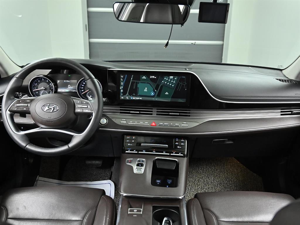 HYUNDAI Grandeur - Vista 9
