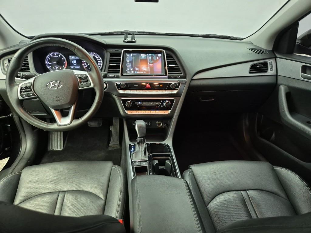 HYUNDAI Sonata - Vista 7