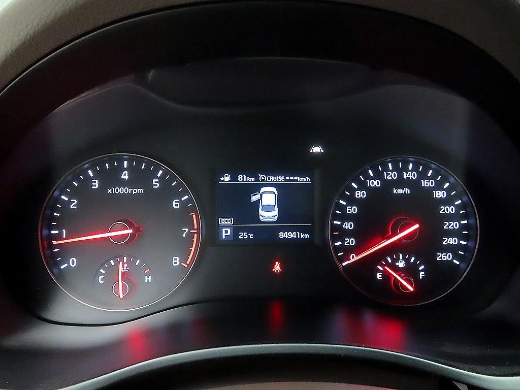 KIA K7 - Vista 10