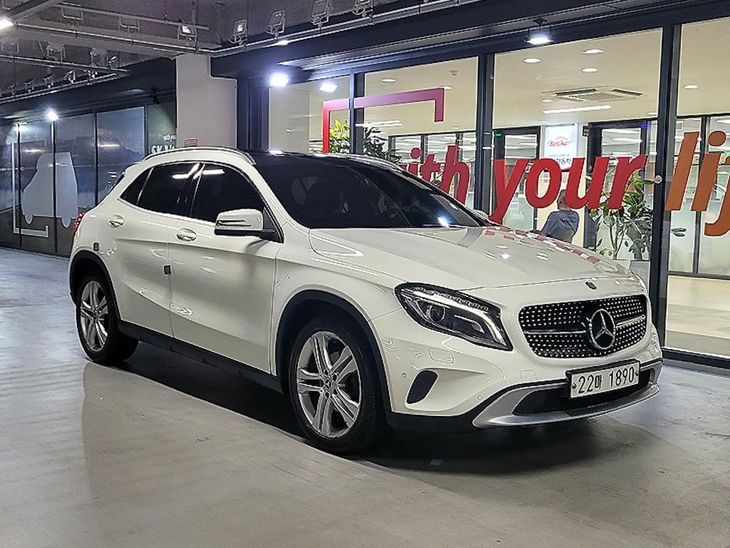 Mercedes Benz GLA Class 2014 Blanco - Importación desde Corea - HF Imports Iquique - Foto 1