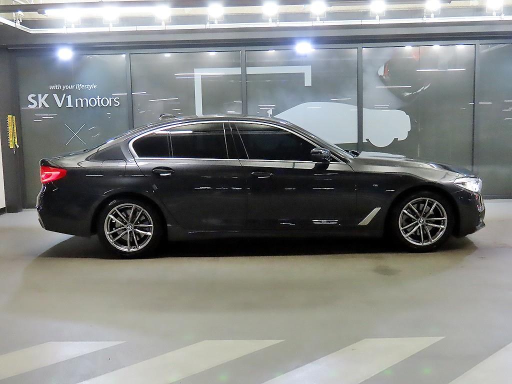 BMW 5 Series - Vista 3