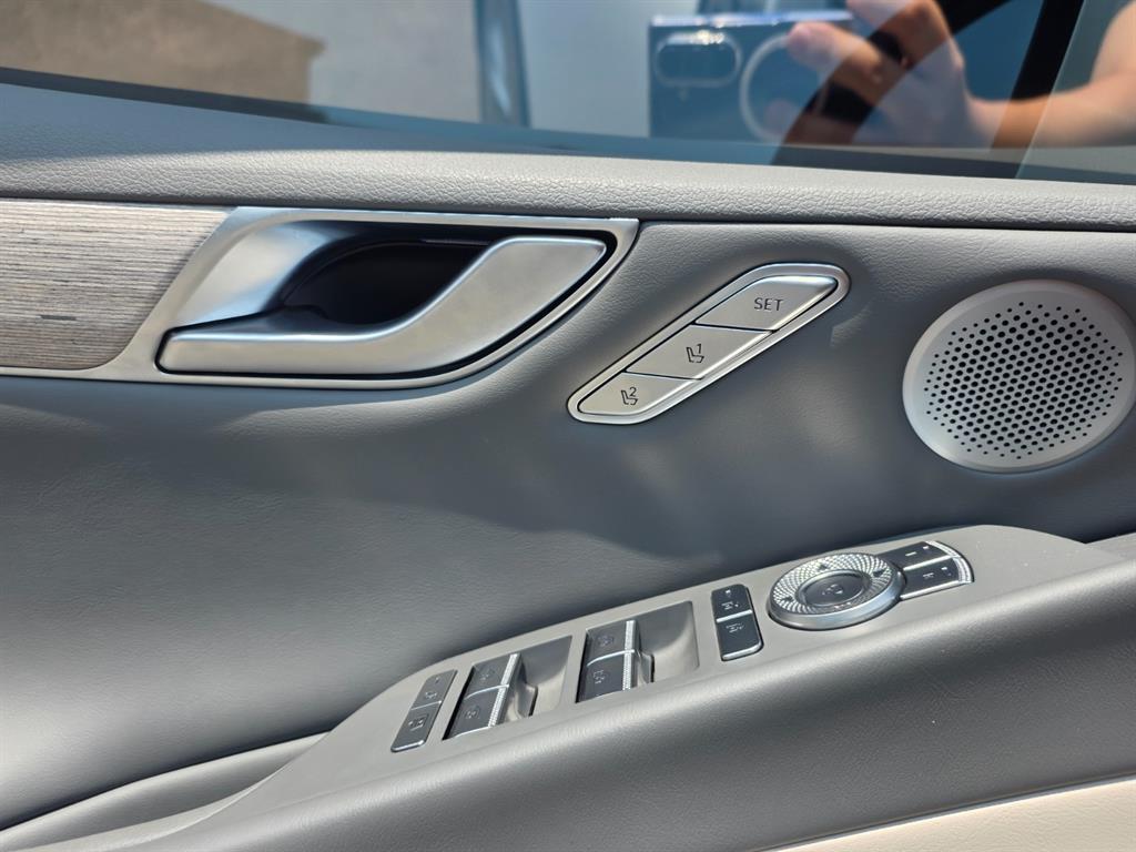 Genesis G80 2024 Blanco - Importación desde Corea - HF Imports Iquique - Foto 17