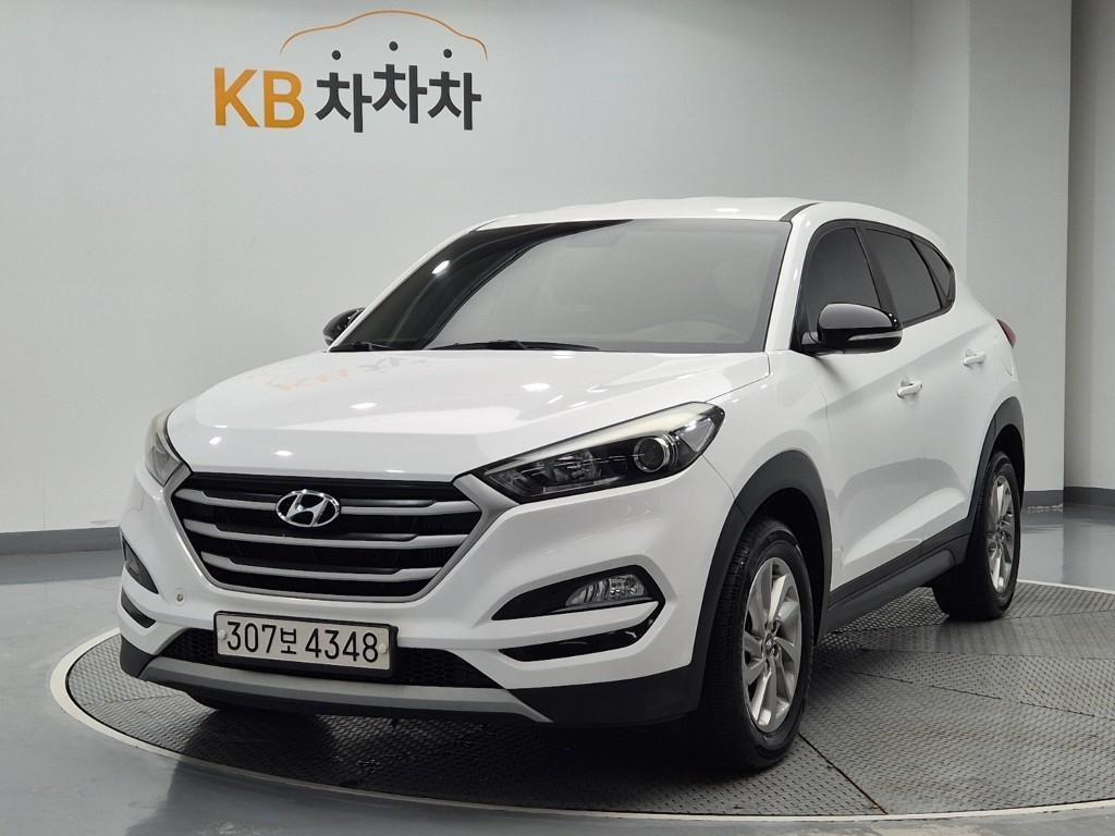 HYUNDAI Tucson 2017 Blanco - Importación desde Corea - HF Imports Iquique - Foto 1