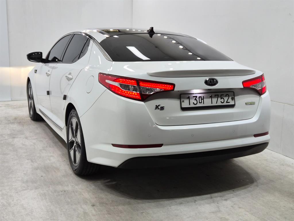 KIA K5 - Vista 6