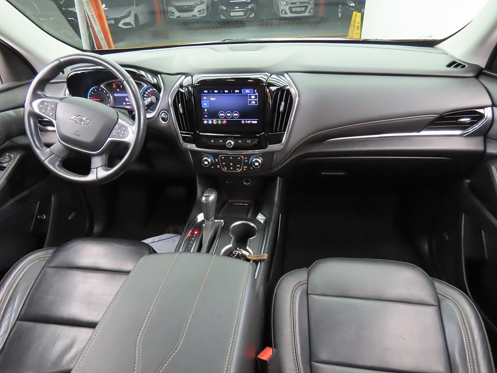 Chevrolet Travers - Vista 7