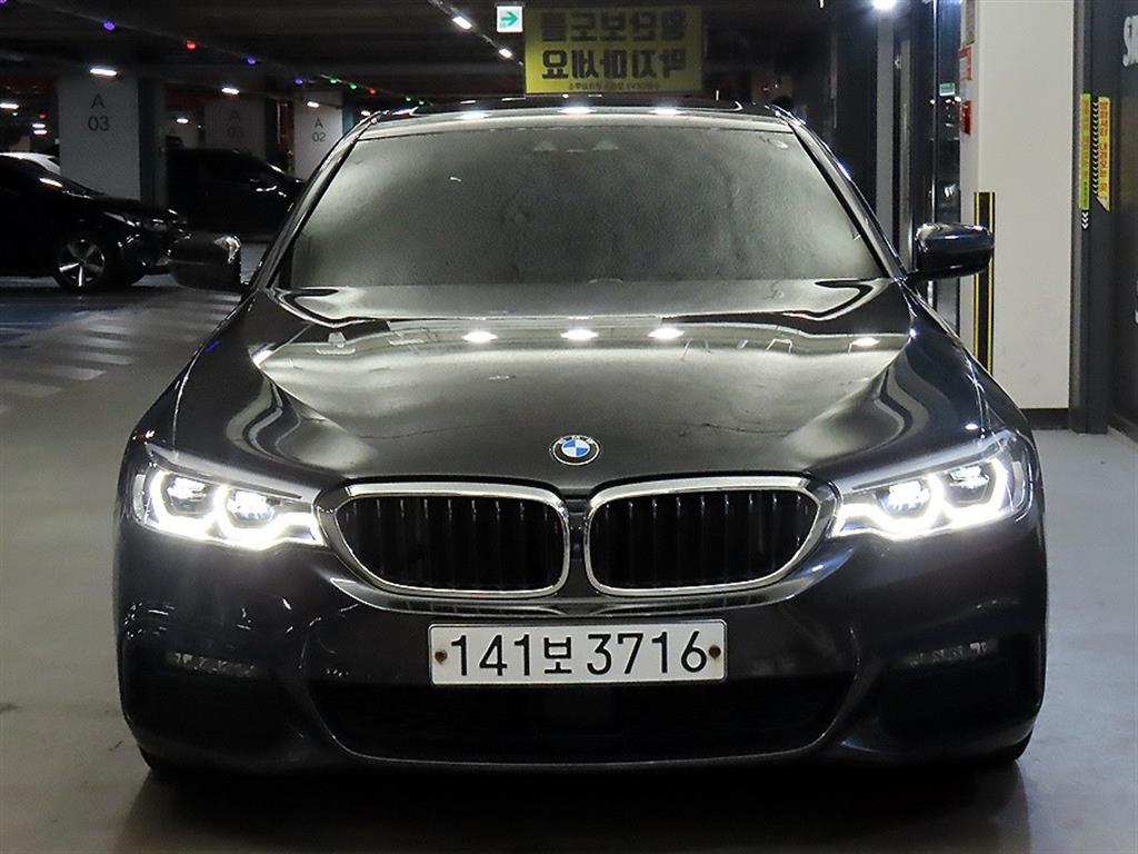 BMW 5 Series - Vista 2