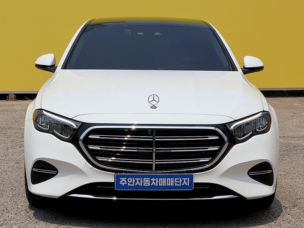 Mercedes Benz E class 2024 Blanco - Importación desde Corea - HF Imports Iquique - Foto 1