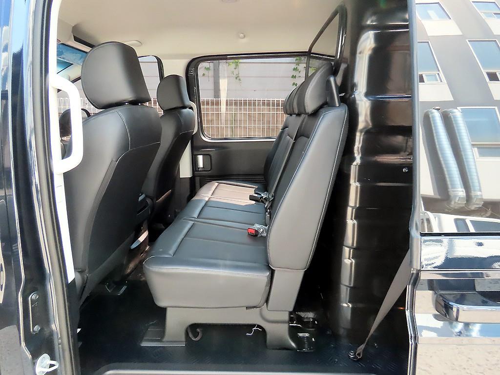 HYUNDAI Staria - Vista 8