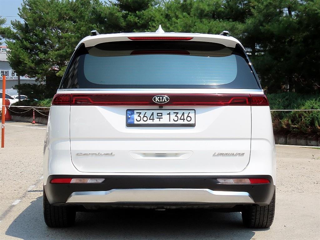 KIA Carnival - Vista 6