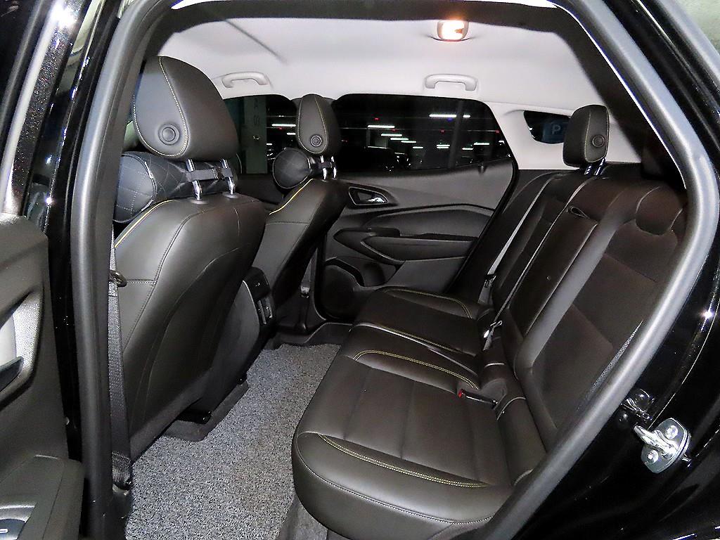 Chevrolet Trax - Vista 9
