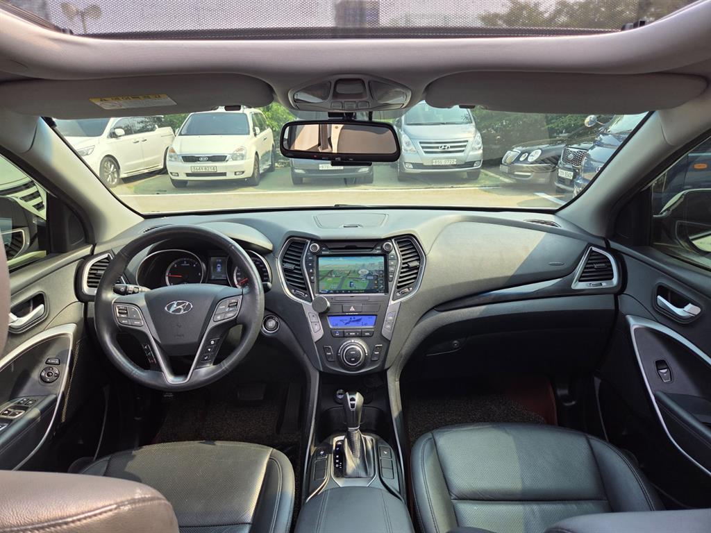 HYUNDAI Santa Fe - Vista 8