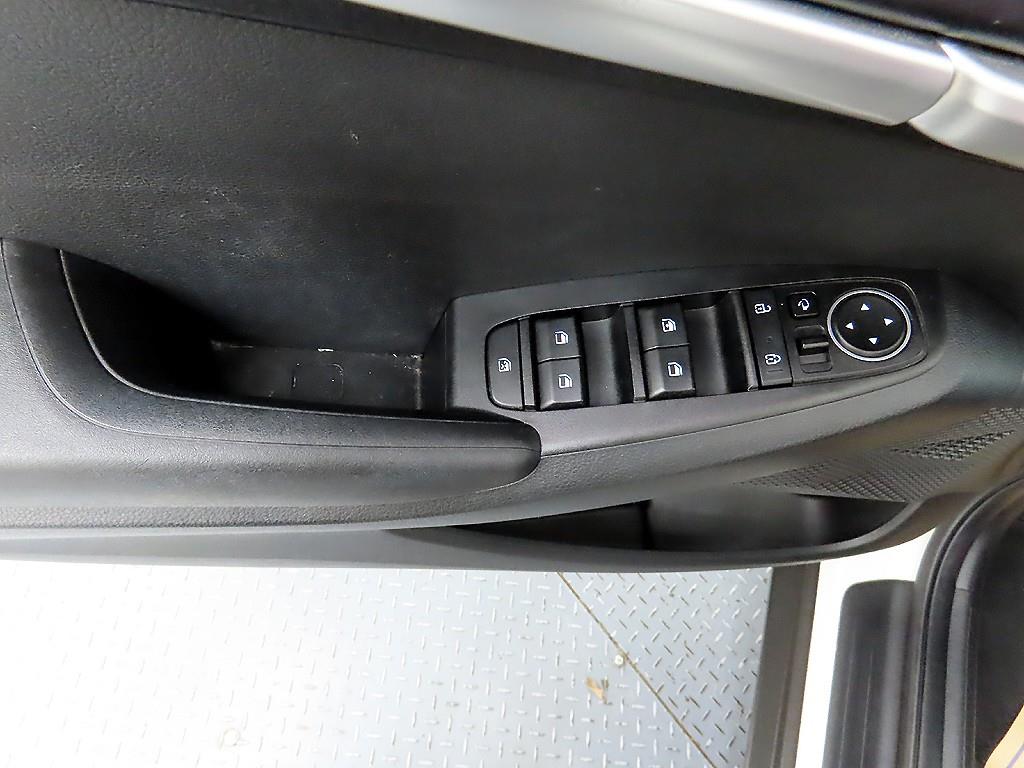 KIA Seltos 2020 Blanco - Importación desde Corea - HF Imports Iquique - Foto 13
