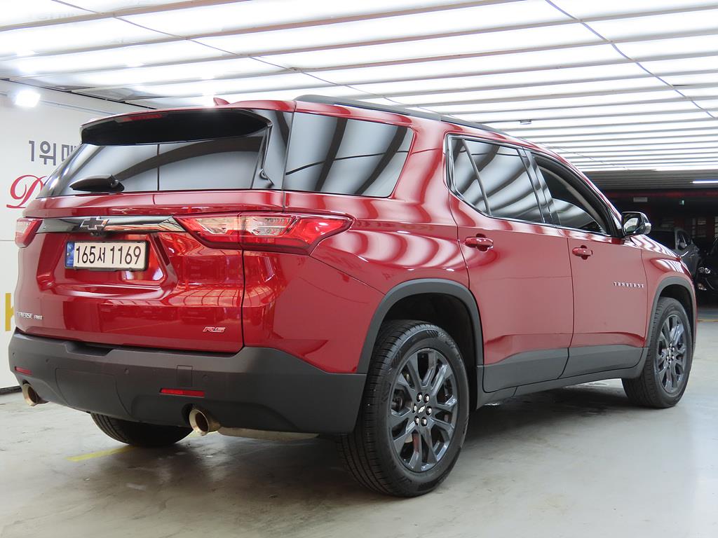 Chevrolet Travers - Vista 3