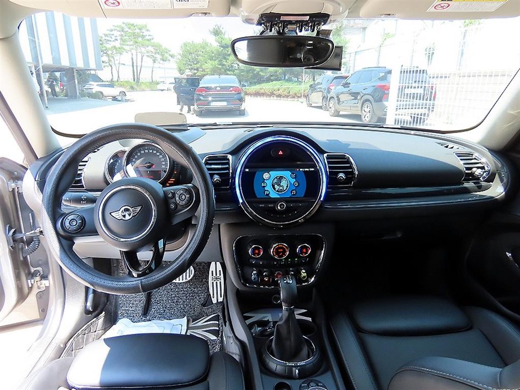 Mini Clubman - Vista 9
