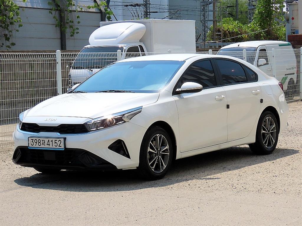 KIA K3 - Vista 2