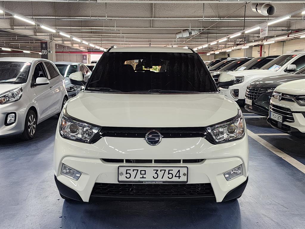 Ssangyong Tivoli - Vista 6